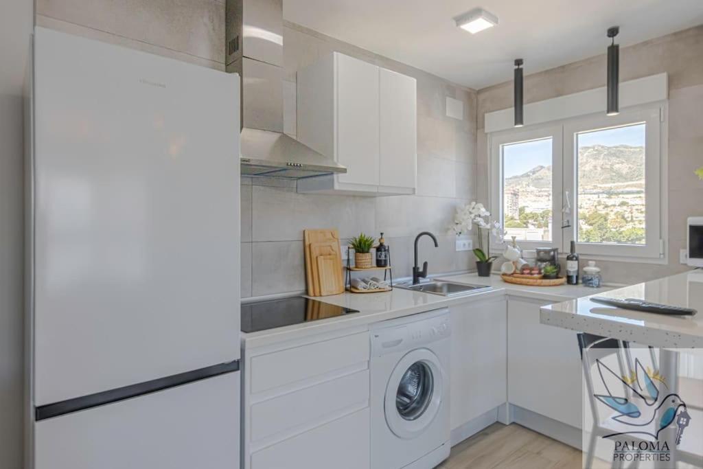 Wonderful Studio Apartment On The Beachfront Benalmádena Eksteriør bilde